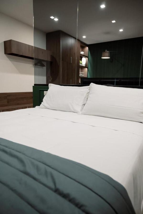 Salotto Room Boutique Πεσκάρα Εξωτερικό φωτογραφία