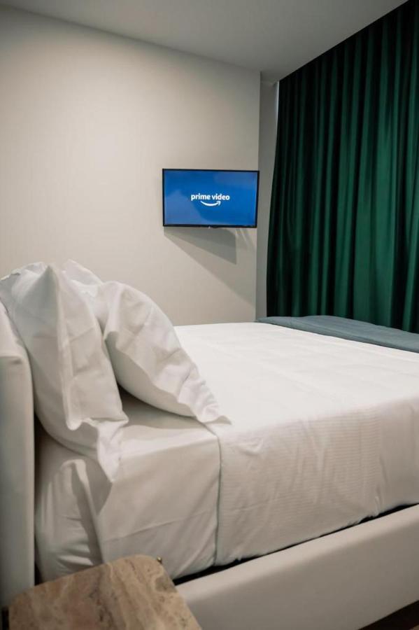 Salotto Room Boutique Πεσκάρα Εξωτερικό φωτογραφία
